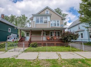 125-127 Mooreland St, Springfield, MA 01104