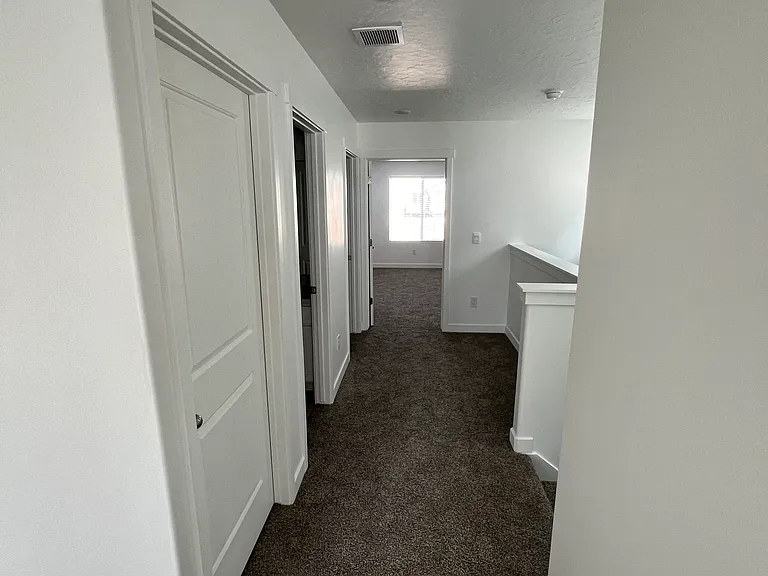 1868 N Blue Iris Ave — Photo 29