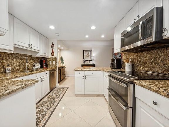 5th image of 2200 S Ocean Boulevard #106