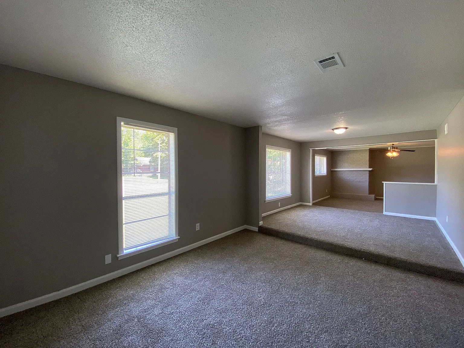 3838 Hyacinth Dr — Photo 4