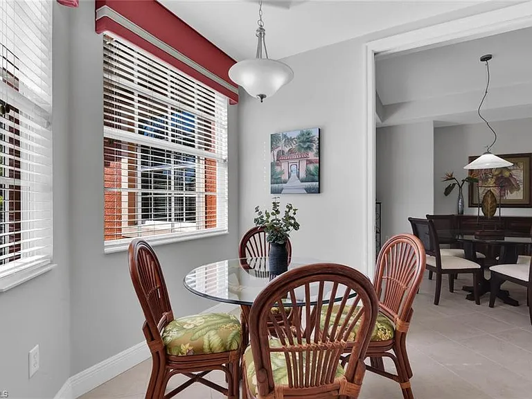 6413 Legacy Cir #1602 — Photo 14
