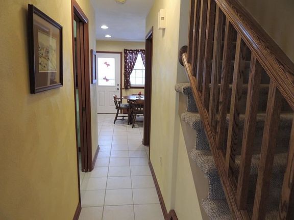 5th image of 621 Leon Dr