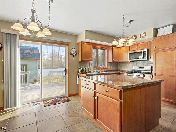 4th image of 1869 Countryside Dr