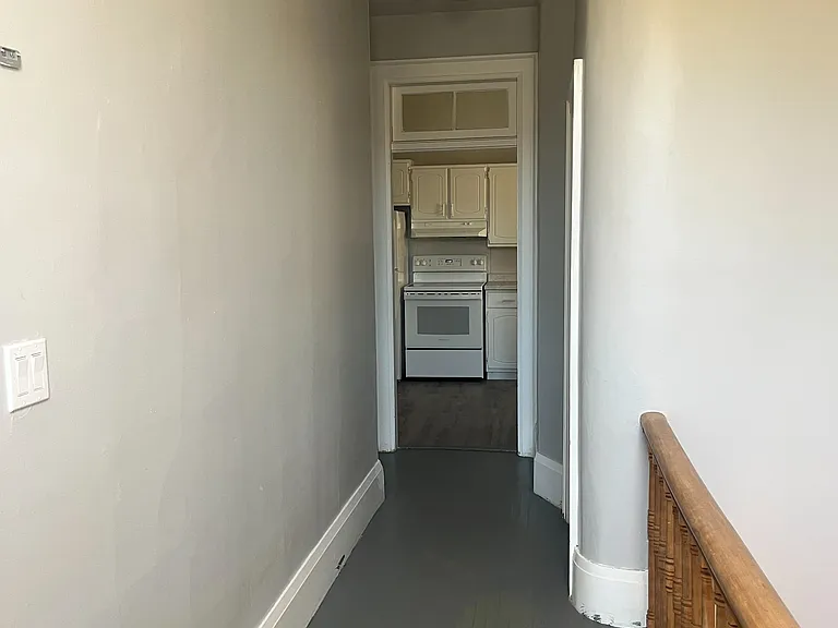 106 1st Ave S #2 — Photo 7