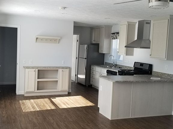 3rd image of 57400 Bedford Blvd #70