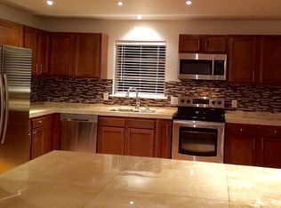 5009 Regina Ln, Virginia Beach, VA 23455