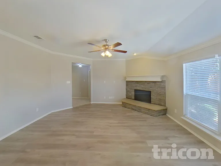 716 Sequoia Dr — Photo 20