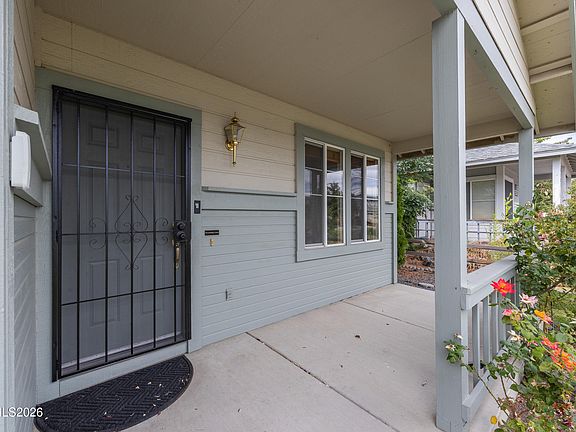 3rd image of 1115 Crosswater Dr