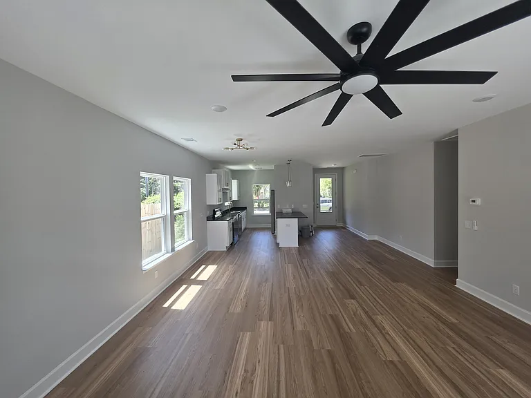 2138 Bacon Park Dr — Photo 2
