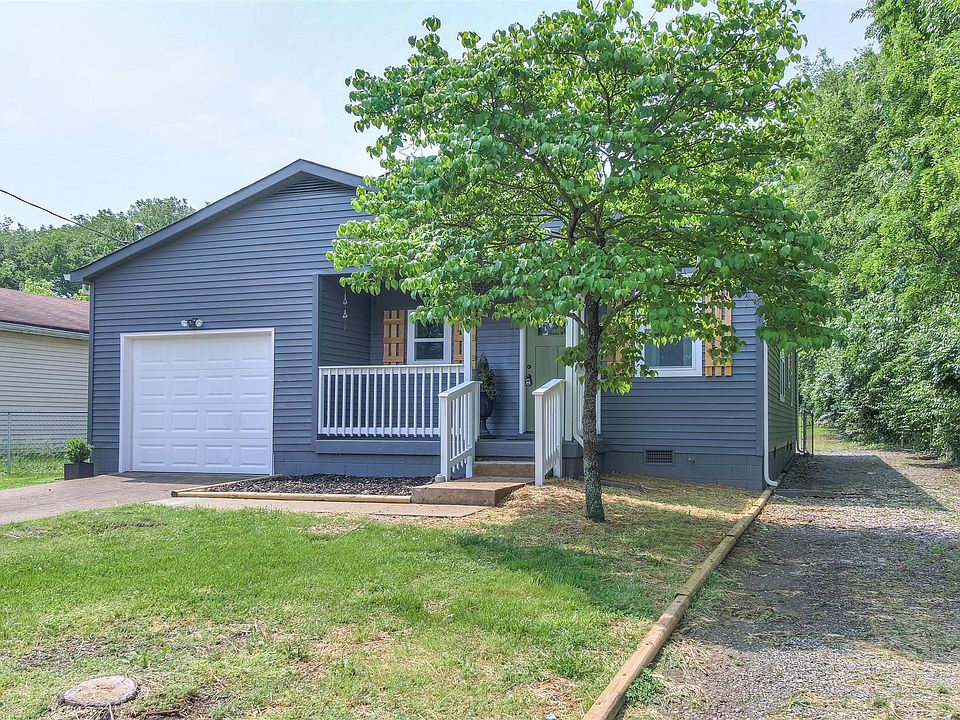 2nd image of 304 Warrior Rd