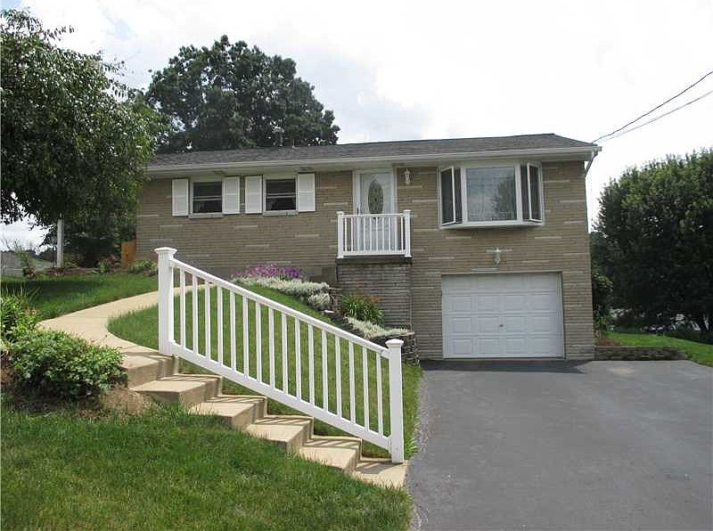 1st image of 16 Sandy Dr