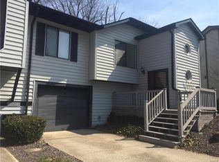 1805 Muny Vista Ct #B, Alton, IL 62002