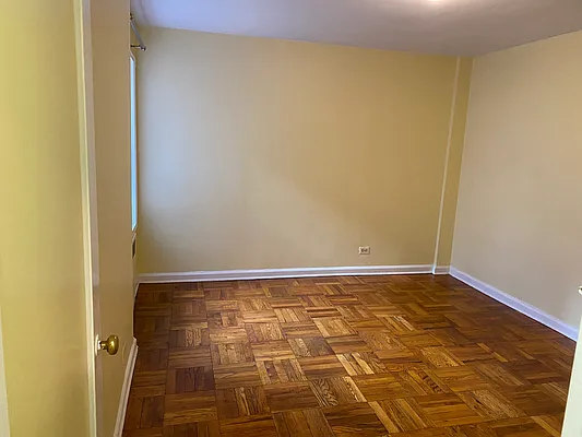 Rented by Owner | media 12