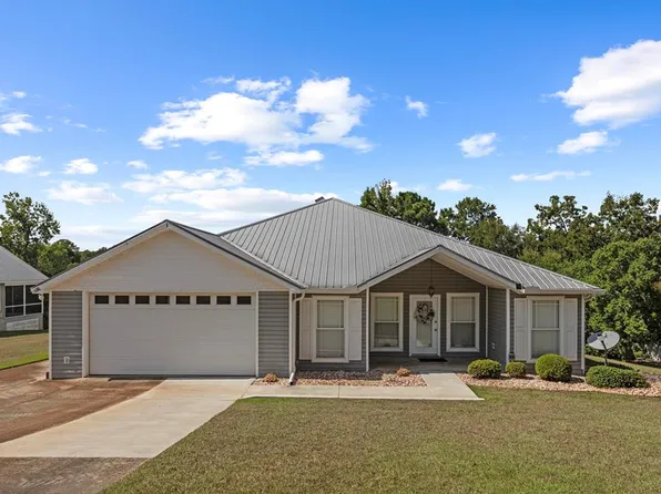 402 Lakeridge Dr, Abbeville, AL 36310