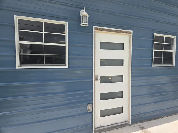 139 W Sagebrush St #1A, Rockport, TX 78382
