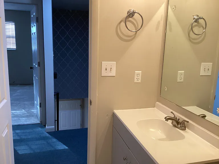 Full bathroom