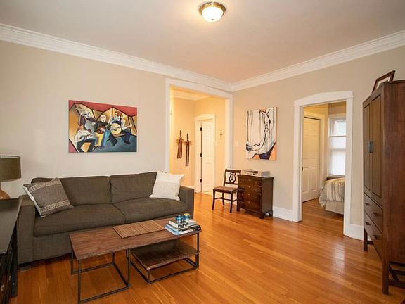 2nd image of 1142 Washington Blvd APT 3