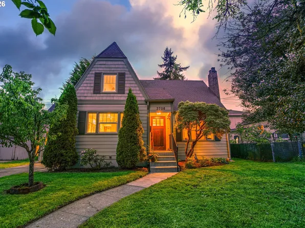3708 H St, Vancouver, WA 98663