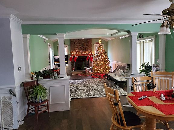 Custom Arch with built-ins