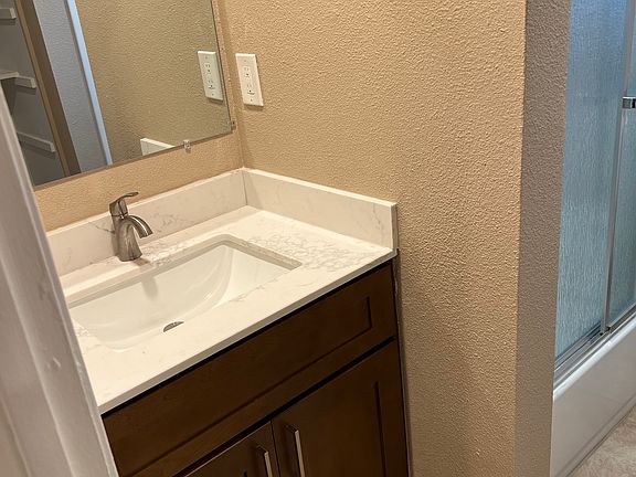 5th image of 1305 W El Monte St #17
