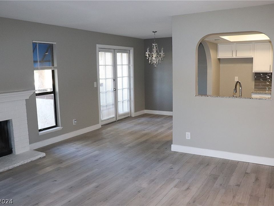 1st image of 6149 W Oakey Blvd APT B