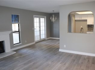 6149 W Oakey Blvd APT B, Las Vegas, NV 89146