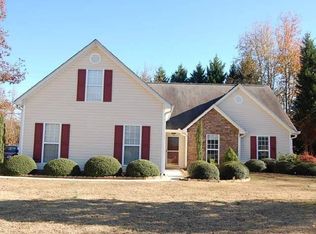 6058 Glenmoor Pl, Flowery Branch, GA 30542