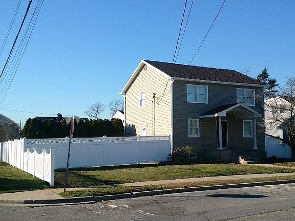 2nd image of 52 Concord Avenue