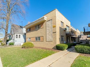12619 S Lincoln St APT 202, Calumet Park, IL 60827