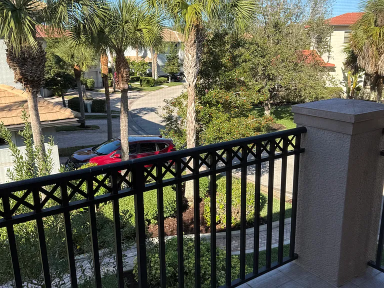 1379 Artesia Dr E #601 — Photo 12