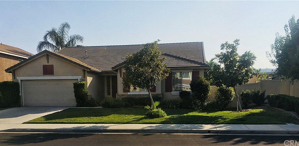 1st image of 23443 Mountain Breeze Dr