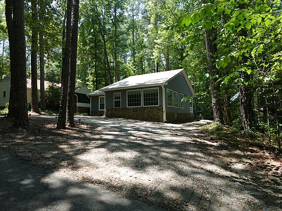 2nd image of 853 Eagles Nest Dr