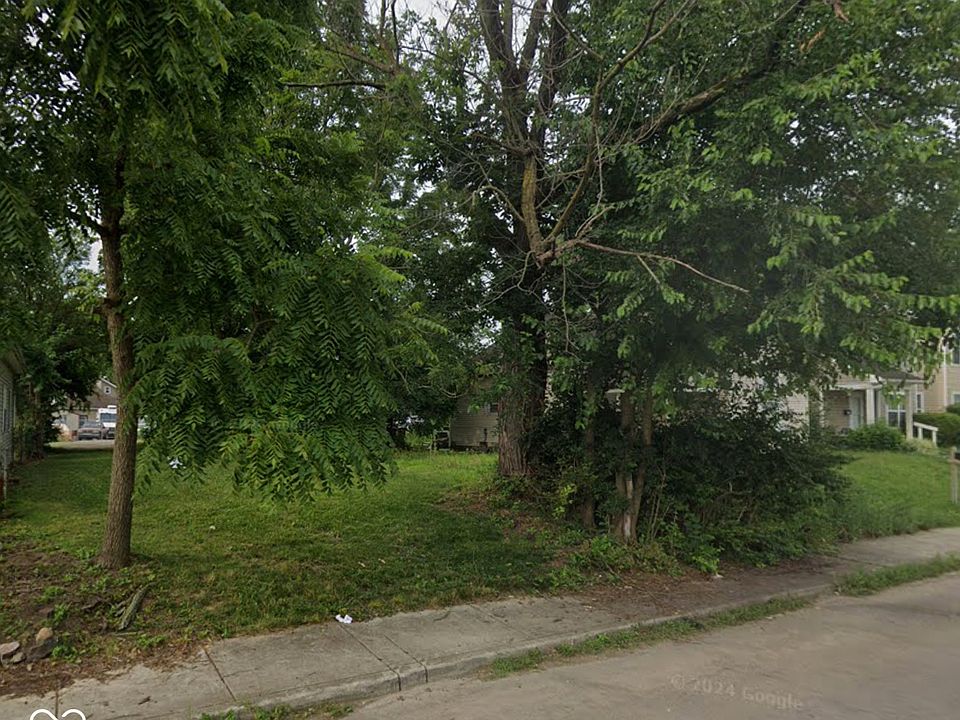 2nd image of 1233 Eugene St