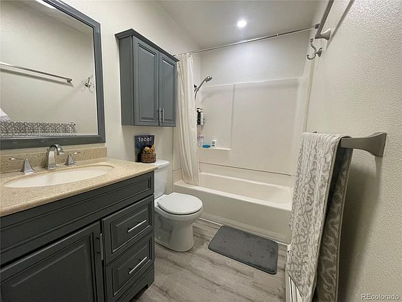 5th image of 680 Water St Unit 3