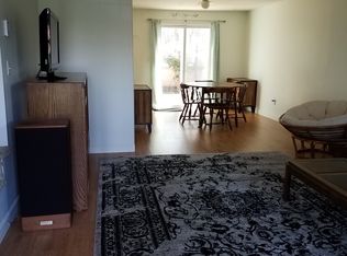 135 W Main St APT 25, Hyannis, MA 02601