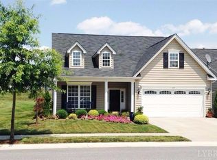 225 Legacy Oaks Cir, Lynchburg, VA 24501