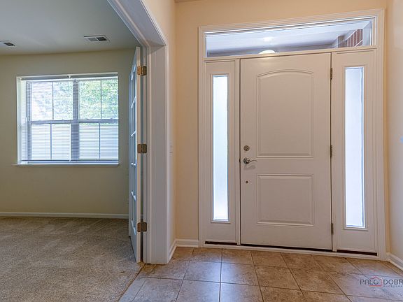 2nd image of 409 Alpine Springs Dr
