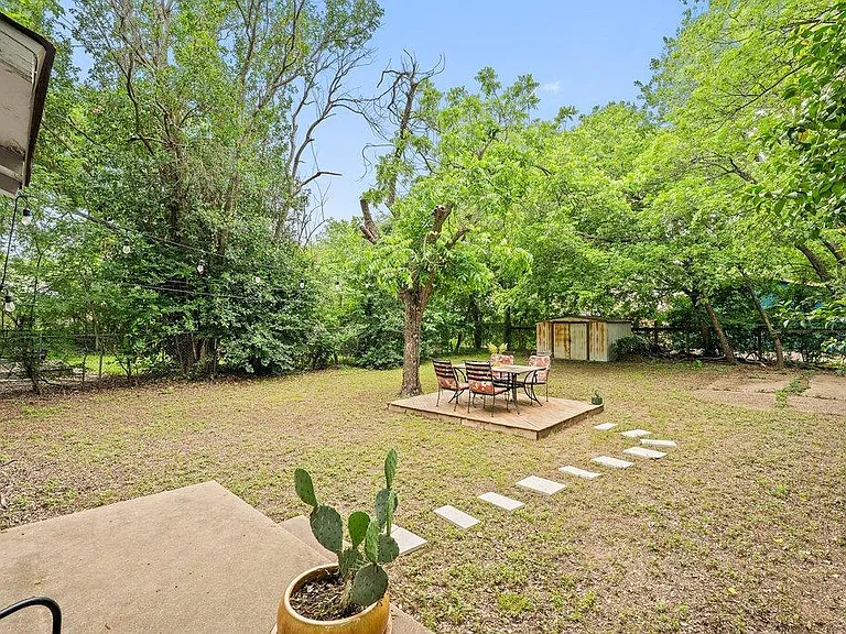 5206 Duval St — Photo 34