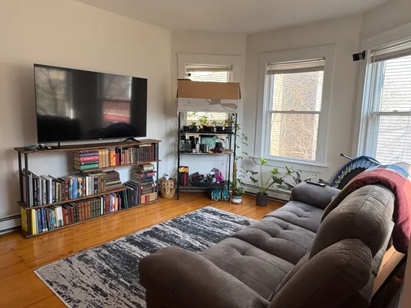 79A Tremont St #2, Cambridge, MA 02139