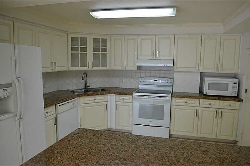 2nd image of 177 Ocean Lane Dr APT 215