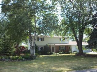 180 Pettit St, Wilson, NY 14172