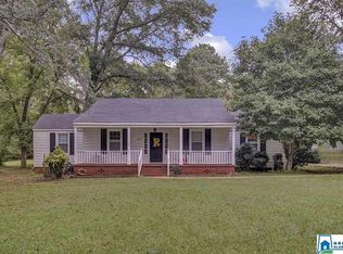 1029 Overhill Rd, Bessemer, AL 35022