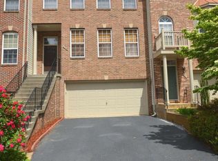 4209 Trumbo Ct, Fairfax, VA 22033