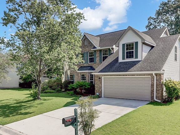 4th image of 8519 Kennestone Ln