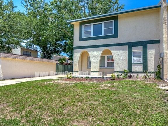 2nd image of 2079 Los Lomas Dr
