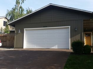 2858 Spring Hills Dr, Medford, OR