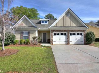 69 Mercer Ln, Cartersville, GA 30120