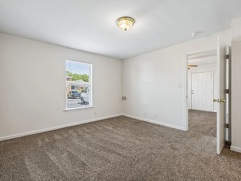 Legacy Village — Photo 99
