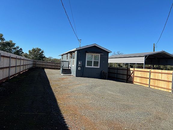 3rd image of 899 14th St