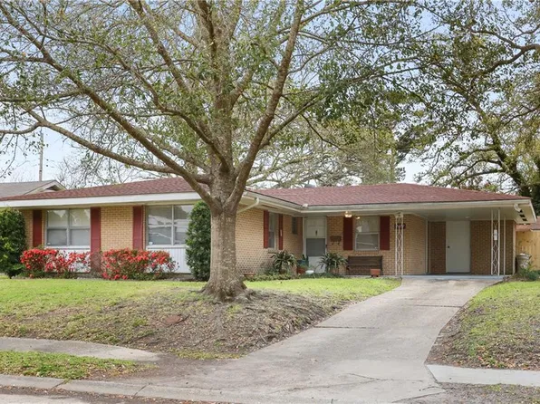 2611 Somerset Dr, New Orleans, LA 70131